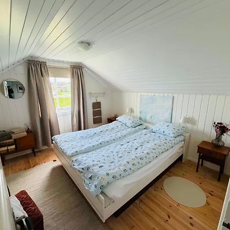 Σπίτι διακοπών Cozy Vacation By The Sea On *